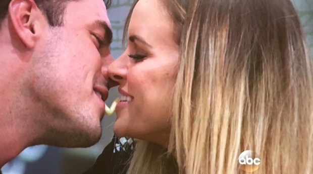 ben amanda mcdonalds date