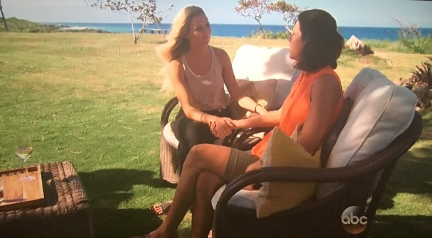 lauren bens mom hold hands