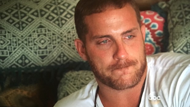 vinny cry bachelor in paradise