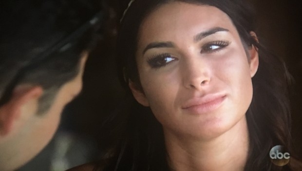 ashley-wells-break-up-bachelor-in-paradise