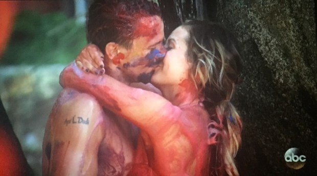 evan-and-carly-bachelor-in-paradise