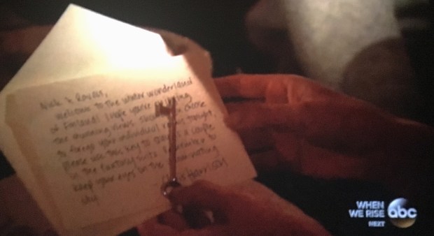 fake-key-bachelor-fantasy-suite