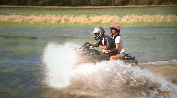 redneck-jet-skiing