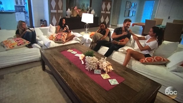 seated-rose-ceremony