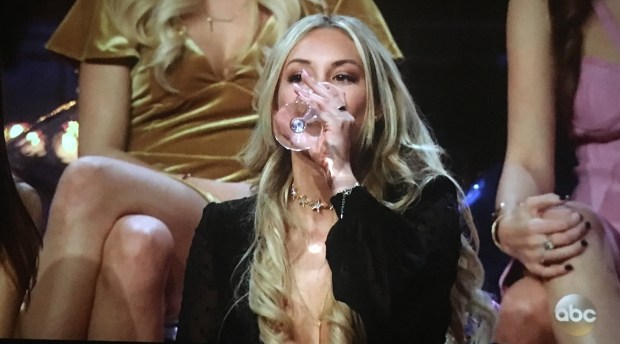 champagne corinne.JPG