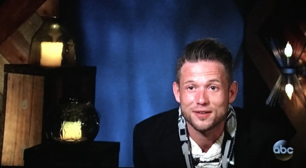lee piece of shit bachelorette.JPG